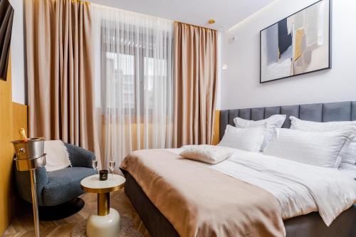 Ένα ή περισσότερα κρεβάτια σε δωμάτιο στο Viridis Hotel