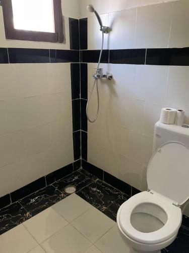 Ένα μπάνιο στο KenRock