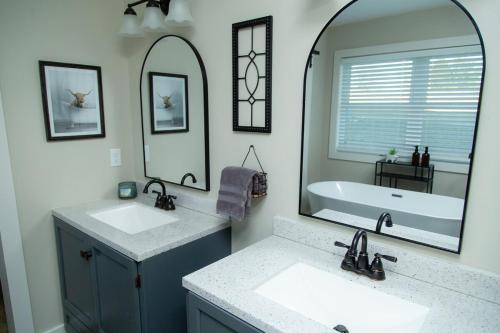 Et badeværelse på Millies Place in the Mountains