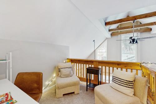 Χώρος καθιστικού στο Buckboard Haven