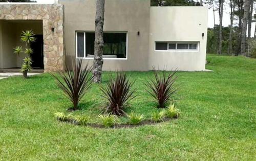 Ogród w obiekcie Pinamar Norte