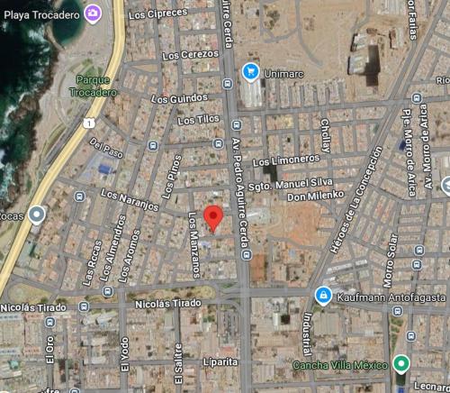 Un mapa con un marcador rojo. en Hotel RK, en Antofagasta