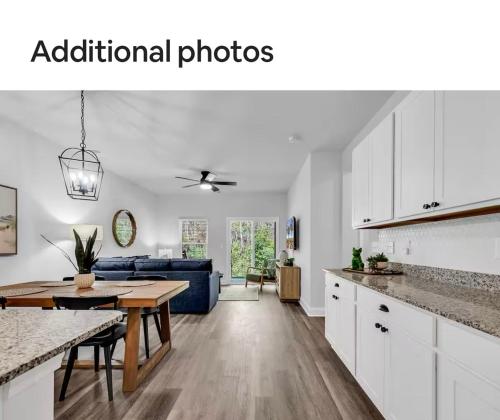 Kuchyň nebo kuchyňský kout v ubytování 3BR Town Home at North Myrtle Beach