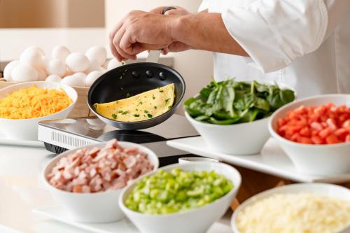 Еда / где поесть недалеко от курортного отеля