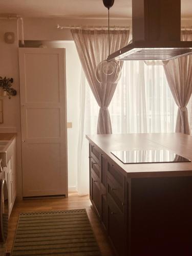 Φωτογραφία από το άλμπουμ του Otopeni Airport Apartment - King Bed - Free Shuttle Included στο Otopeni