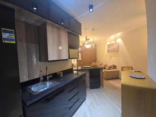 Kuchyň nebo kuchyňský kout v ubytování Dive Hostel Hurghada Beach