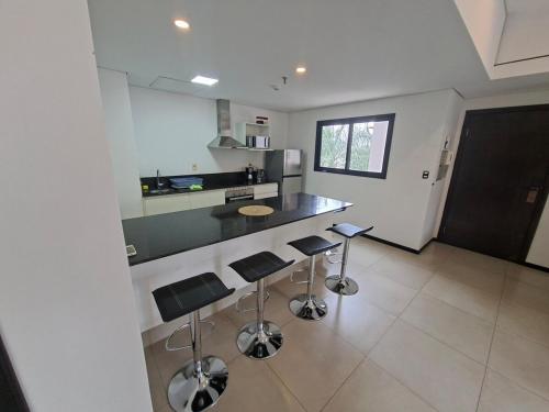 Η κουζίνα ή μικρή κουζίνα στο Departamento en Asunción zona Shopping del Sol