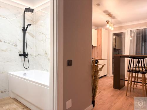 Koupelna v ubytování RentHouse Apartments Airport Stay