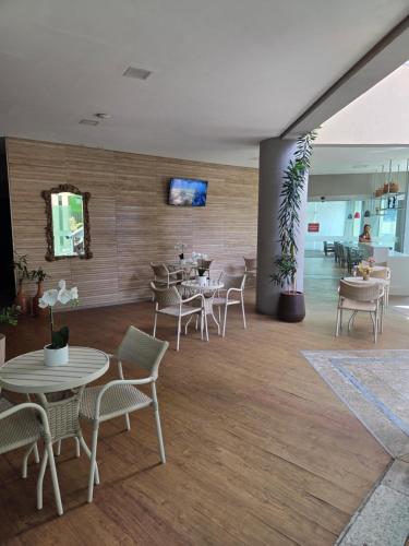 Μια τηλεόραση ή/και κέντρο ψυχαγωγίας στο Flat Ceaser Towers a Beira Mar