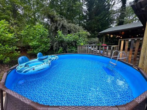 Πισίνα στο ή κοντά στο Red Goose Pond - Mins to Desoto Falls, Fire Pit