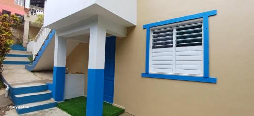 Το κτήριο όπου στεγάζεται  το δωμάτιο σε οικογενειακή κατοικία