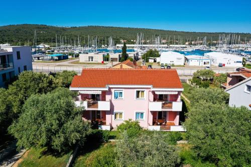 Apartments by the sea Bibinje, Zadar - 14280