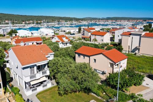 Apartments by the sea Bibinje, Zadar - 14338