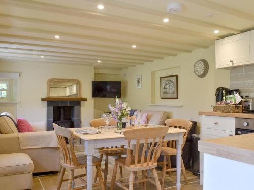 Kuchyň nebo kuchyňský kout v ubytování Tiggywinkle Cottage