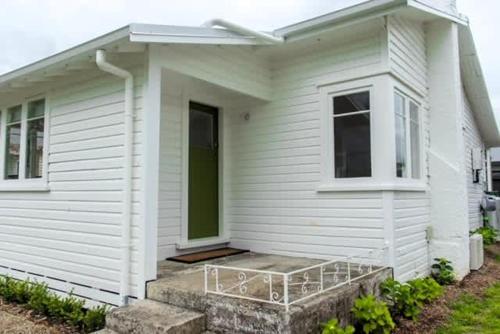 Hoone, kus puhkemaja asub