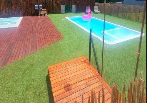 Tennis- og/eller squashfaciliteter på Pousada Encantos do Rosa eller i nærheden