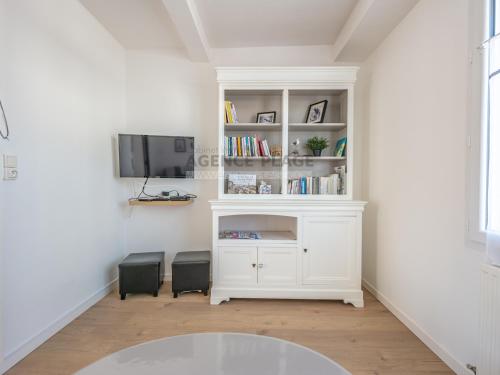 Maison 3 chambres avec jardin et parking à La Chaume, proche plages et commerces