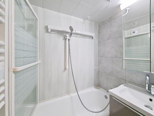 Appartement 4 pers. Balcon sud, proche pistes