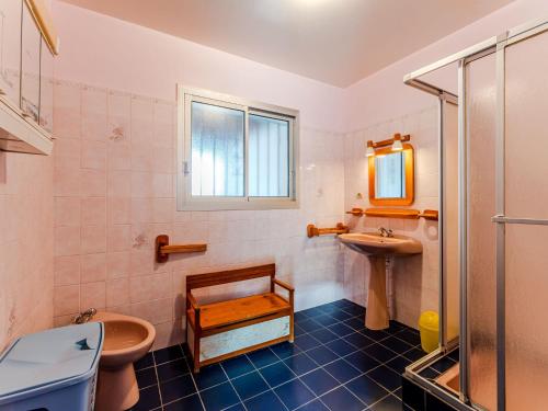 Koupelna v ubytování Maison Centre Biscarrosse Plage - Proche Océan - Parking - 4 Pers - FR-1-521-264