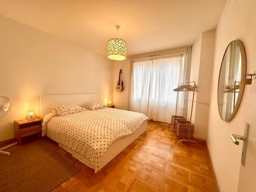 Entire Apartment 2 Bedrooms Up to 4 Guests
