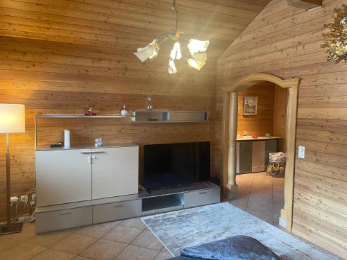 Η κουζίνα ή μικρή κουζίνα στο Apartment Chalet Diana