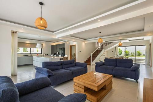 Χώρος καθιστικού στο Villa Kaly - West Coast Paradise