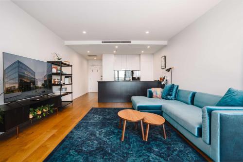 Μια τηλεόραση ή/και κέντρο ψυχαγωγίας στο Perfect Located 1-Bed with Great Views & Parking