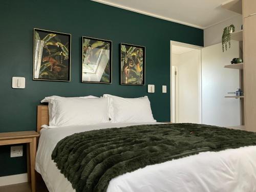 Ένα ή περισσότερα κρεβάτια σε δωμάτιο στο The Wild Oak