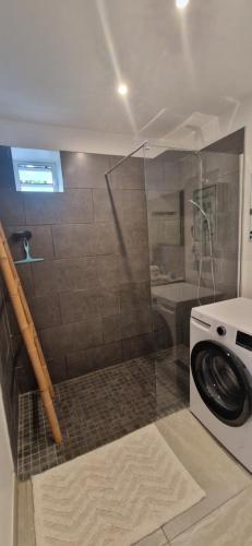 Ένα μπάνιο στο Ti coin fleuri