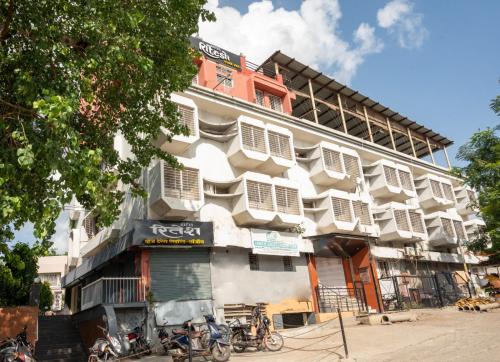Fotografie z fotogalerie ubytování Hotel Ritesh v destinaci Solapur