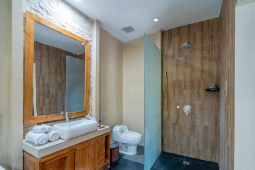 Ένα μπάνιο στο Nalin Bali Villas