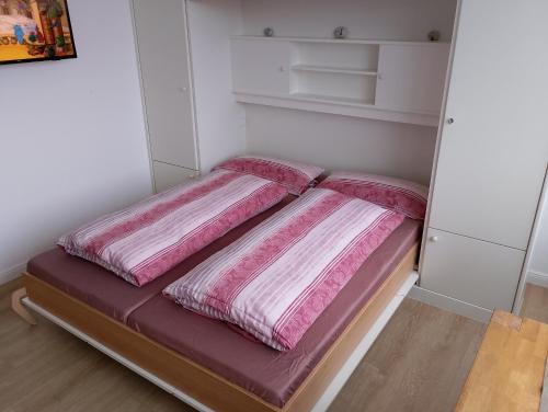 Postel nebo postele na pokoji v ubytování Studioappartement Wegg Wilhelmstraße