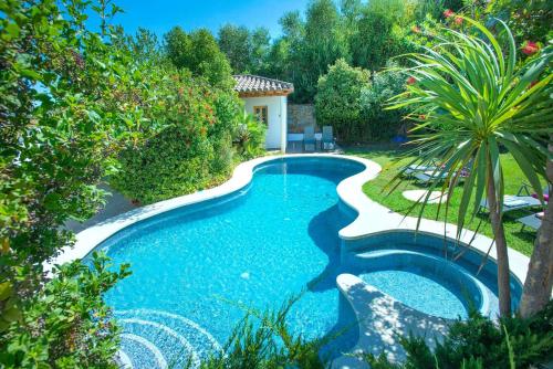 San Nicasio by Vintage Travel