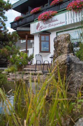 Taman di luar Gästehaus Behle-Schäperken