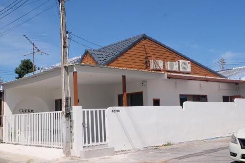 Tòa nhà nơi nhà nghỉ dưỡng tọa lạc