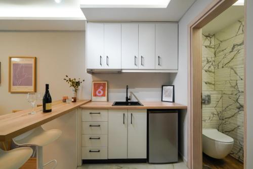 Dragoumi Suites Danai
