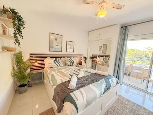 Costa Azul Studio with Pool