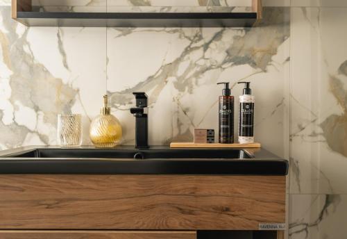 Athens Heart Urban Zen Loft