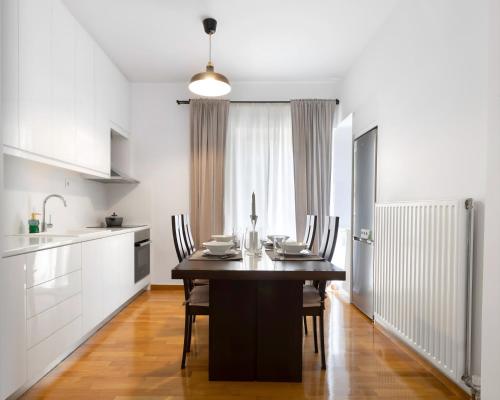 EOS Athens Apartment by Anastassiadis Hospitality