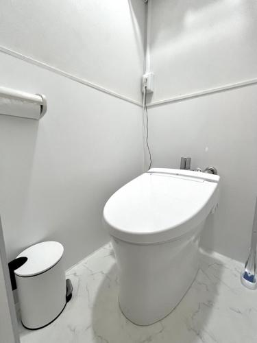 Shimanouchi BASE Comfortable suite for 6 大阪繁華街 道頓堀徒歩4分 広々40m2
