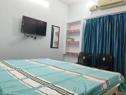 Μια τηλεόραση ή/και κέντρο ψυχαγωγίας στο Shri Niwas Greh Ashraya