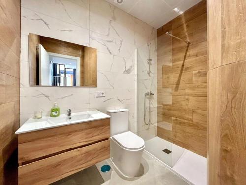 Raval House 3
