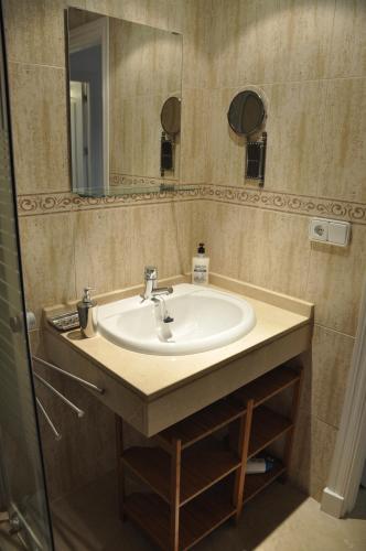 Duquesa Suites 2008