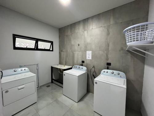 Φωτογραφία από το άλμπουμ του Departamento entero en San Lorenzo σε San Lorenzo