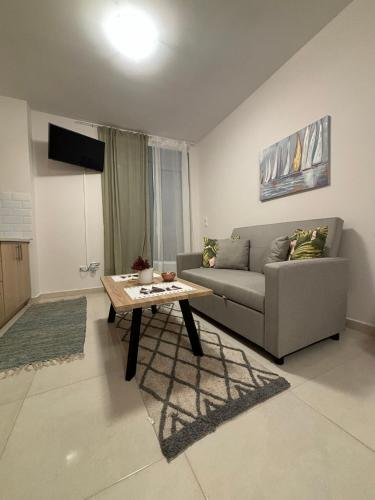 Georgia Seaview apartments A4