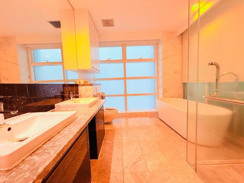 Koupelna v ubytování PLATINUM Suites KLCC at BBS