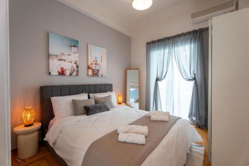 1400ft Central Rooftop Gym King Bed WFH