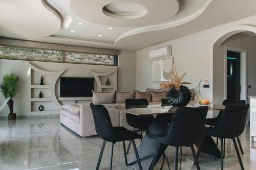Mat Luxury Villa
