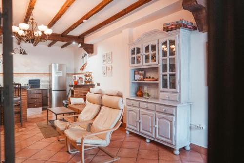 Kuchyň nebo kuchyňský kout v ubytování Grazalema - Casita La Calma - Incredible views, Clima Frio-Calor, Wifi & Private Parking optional