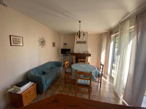 Χώρος καθιστικού στο Les Buis